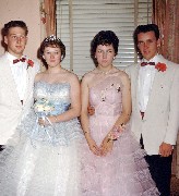 S0438 kids in prom clothes